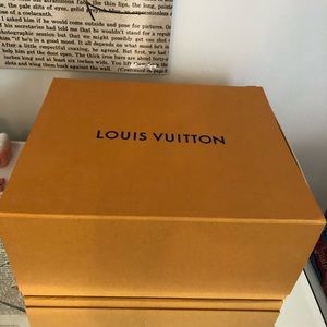 Louis Vuitton box